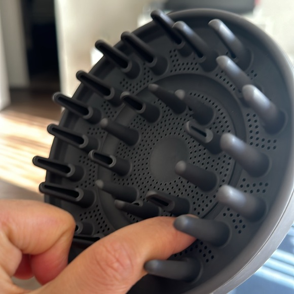 New - Picture 2 of 2